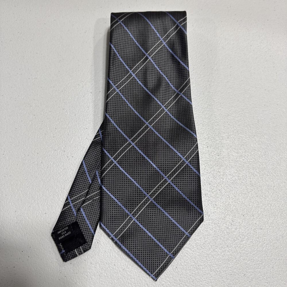Kenneth Cole NY 100% Silk Tie Necktie Dark Grey Blue Silver Windowpane Plaid